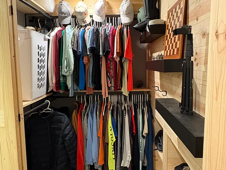 Walk-in closet