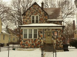7711 S Saginaw Ave, Chicago, IL