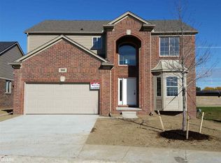 5748 Valyn, Shelby, MI
