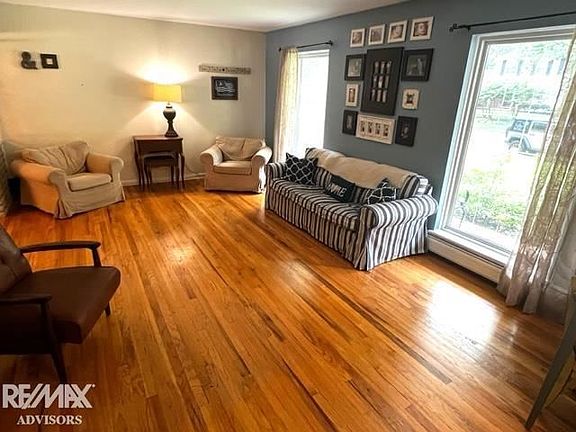 2nd image of 16273 Timberview Dr
