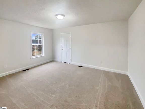 3rd image of 224 Kailin Shea Ave