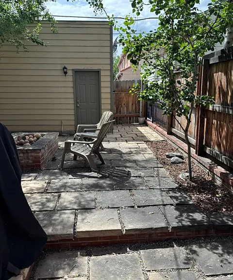 945 N Clarkson St — Photo 9