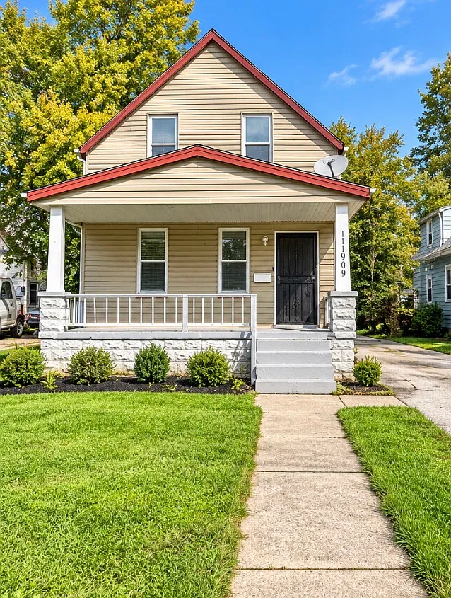 11909 Holdborn Ave — Photo 1