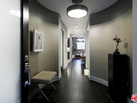 2nd image of 1304 S Roxbury Dr #302