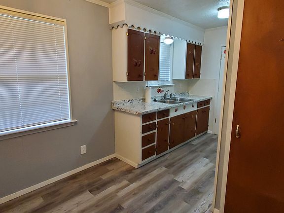 4th image of 1271 McKinney Cir