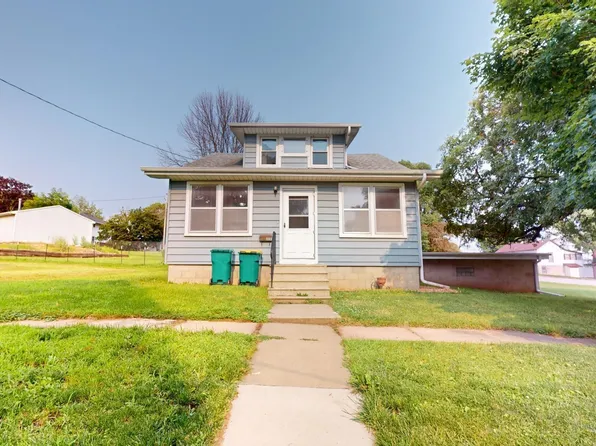 111 S Gaylord Ave, Nora Springs, IA 50458