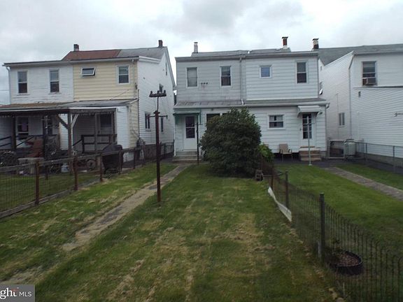 3rd image of 56 N 2nd St