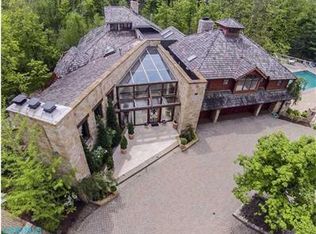 1707 Hyatts Rd, Delaware, OH 43015