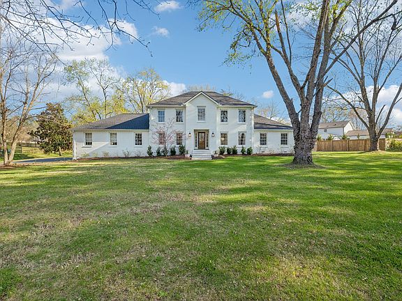 2nd image of 3007 Braintree Rd