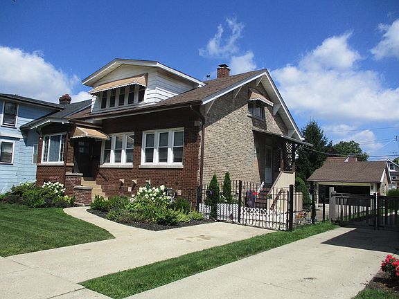 3rd image of 6421 Sinclair Ave