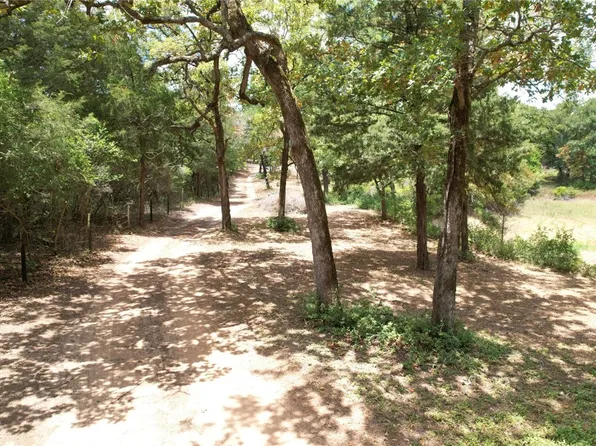 261 Fcr 257, Oakwood, TX 75855