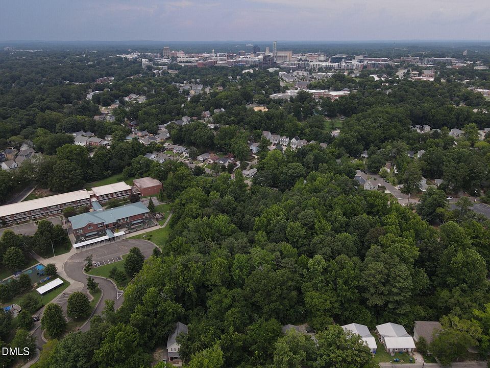 1st image of 200 Bern St Lot 7