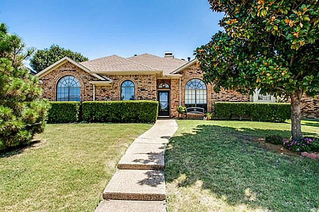 1st image of 4022 Virginia Pine Dr