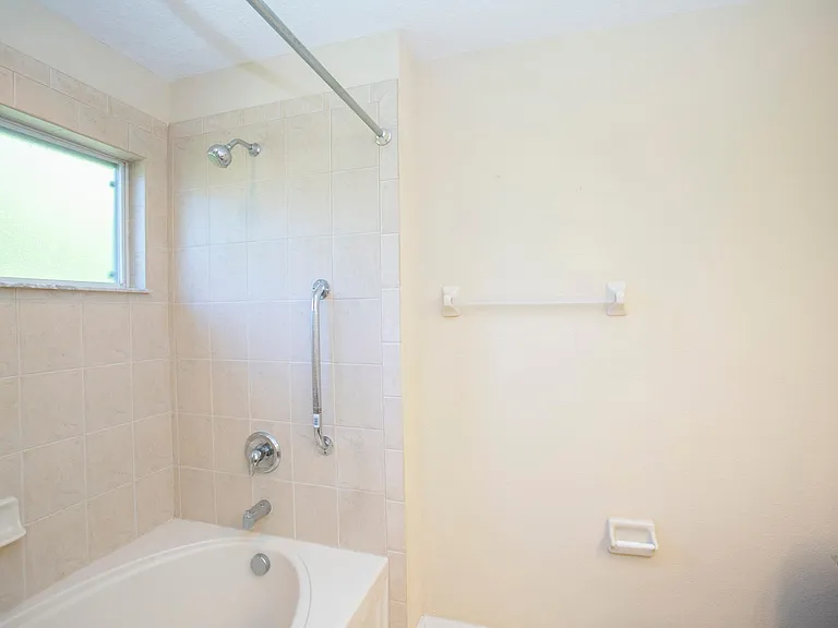 11919 Castine St — Photo 11