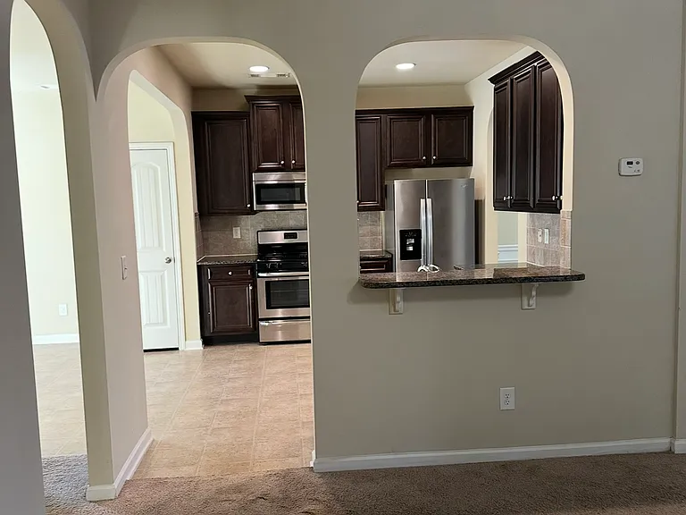 624 Ocean Ave — Photo 8