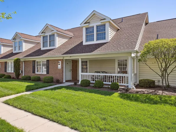 6567 Henschen Cir, Westerville, OH 43082