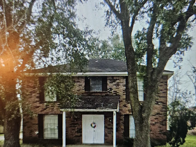 6818 Thornwild Rd — Photo 1