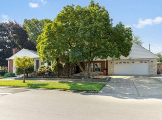 9400 S Calumet Ave, Chicago, IL 60619