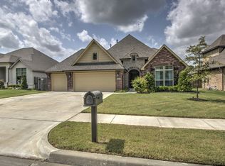 3104 W Edgewater St, Broken Arrow, OK 74012