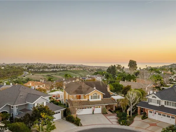 44 New Hvn, Laguna Niguel, CA 92677