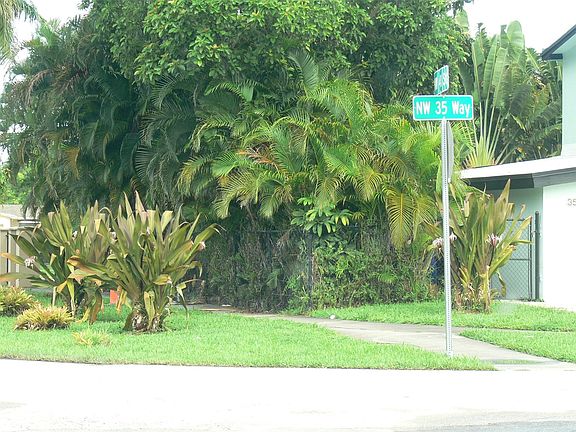 3rd image of 4079 NW 35th Way