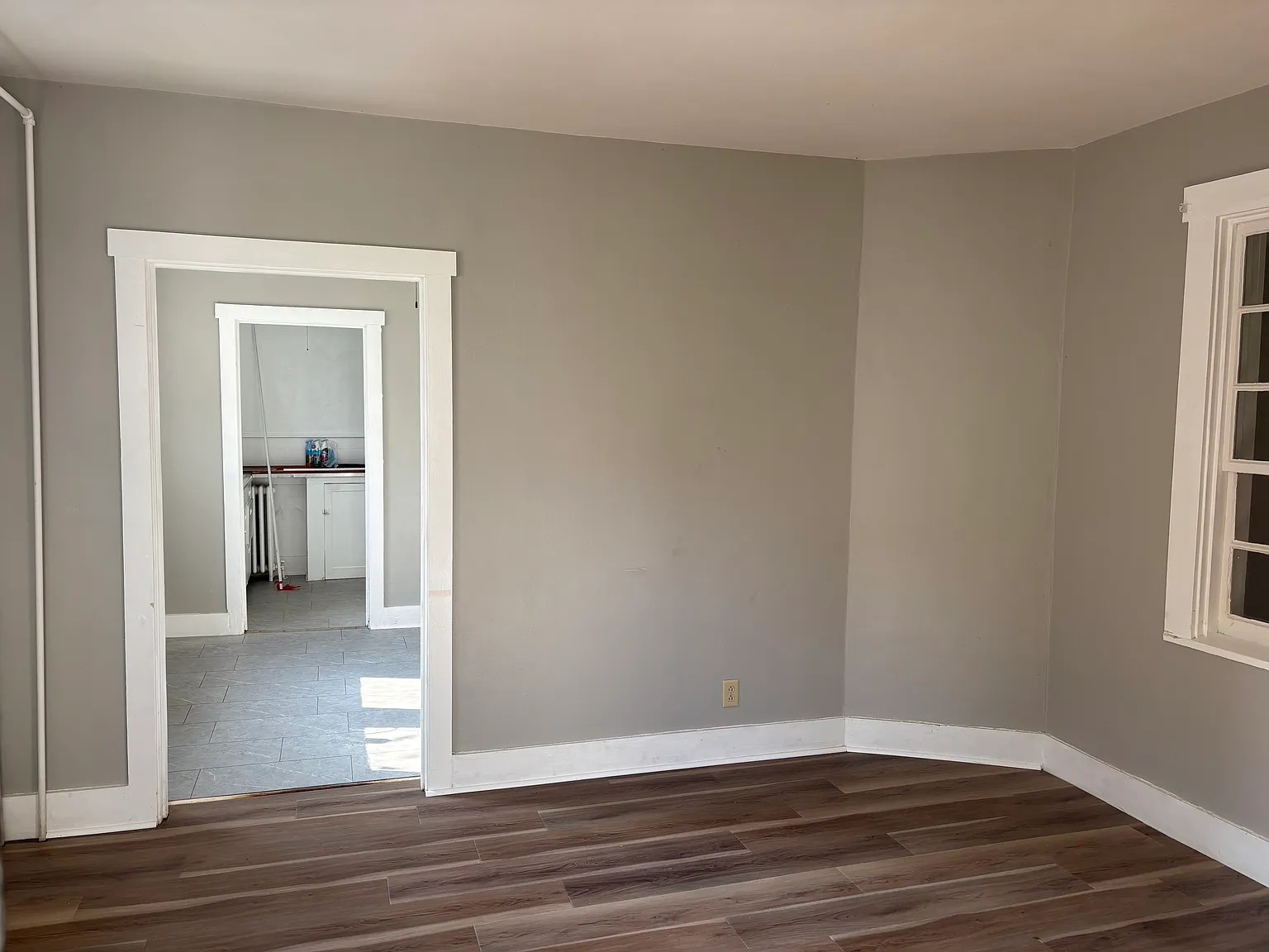 1 bed, 800 sqft, $900 — Photo 1