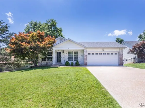 1301 Missouri Ave, Crystal City, MO 63019