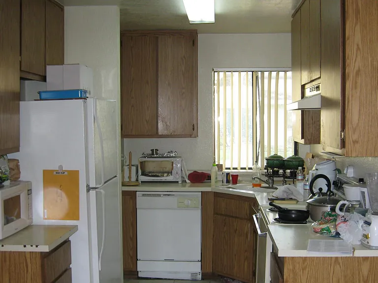 789 Adams St #4 — Photo 4