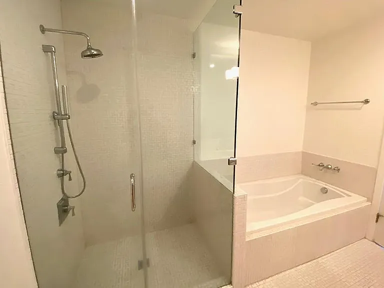 1820 Peachtree St NW #307 — Photo 11