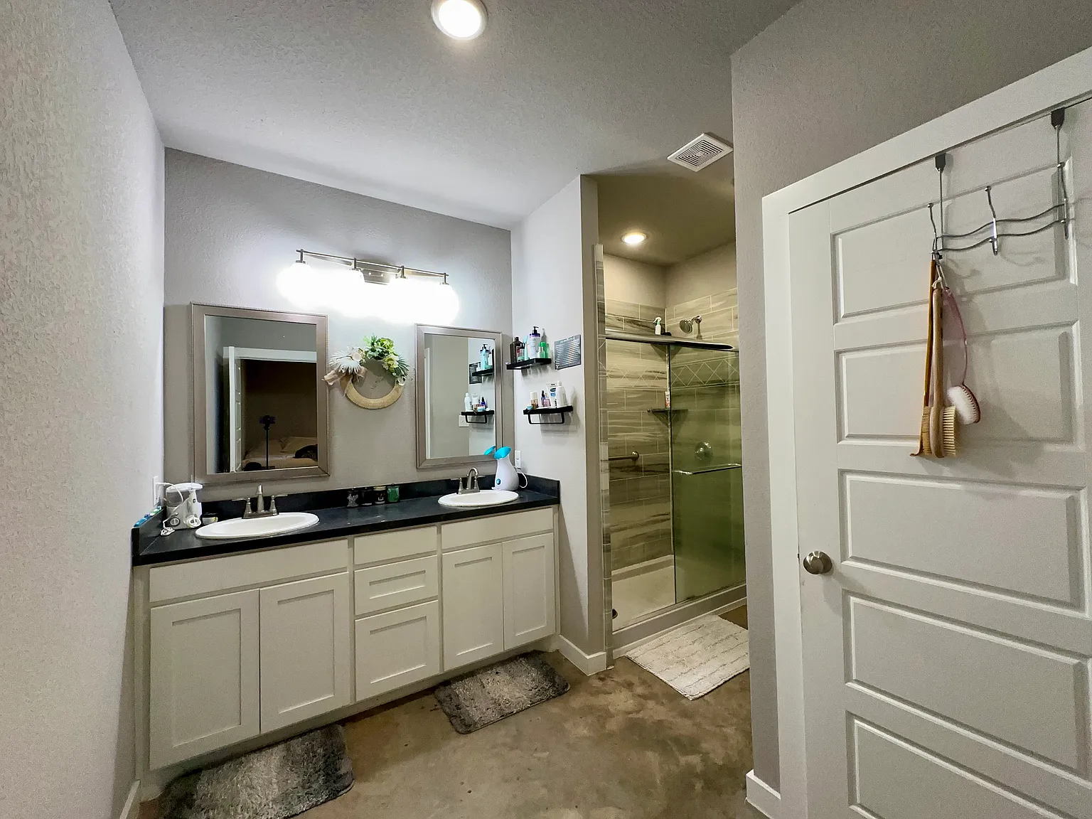 805 Santa Fe St — Photo 3