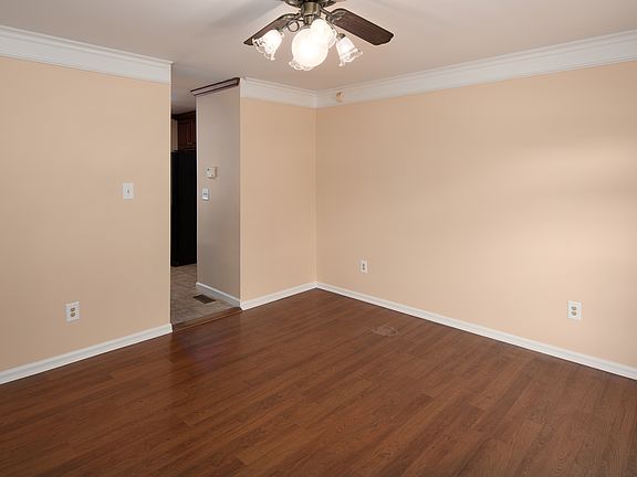 livingRoom1-02_11072022