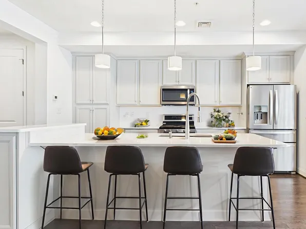 418 Mayer Pl, Lancaster, PA 17601