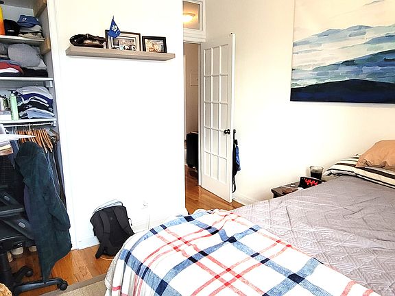 4th image of 26 Grand St APT 16