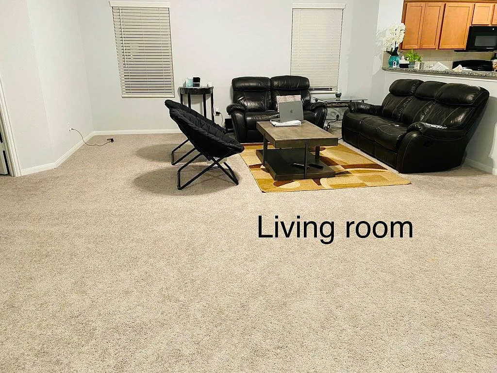 209 Crystal Brook Dr — Photo 4
