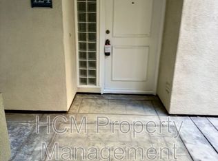 2233 Martin APT 124, Irvine, CA 92612