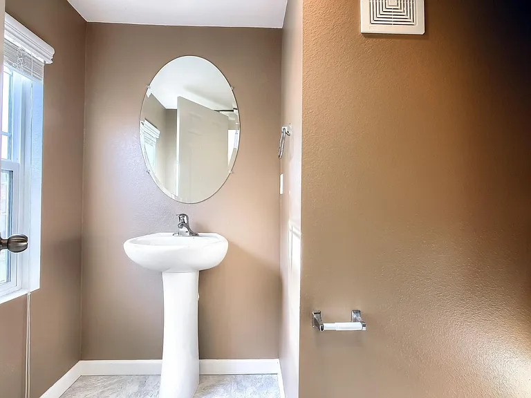9300 E Florida Ave #1707 — Photo 32