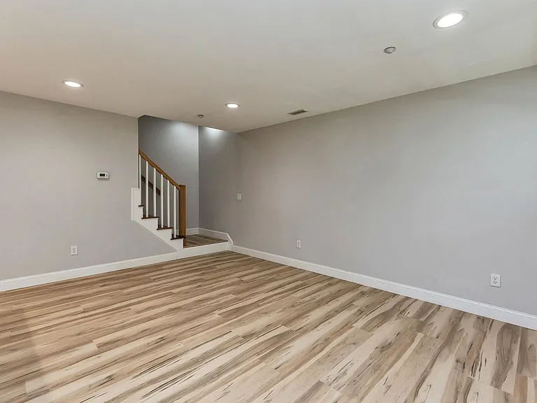 3-224 Maple Ridge Dr #226 — Photo 14