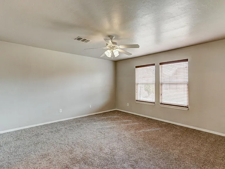 9528 SW 24th Ter — Photo 22