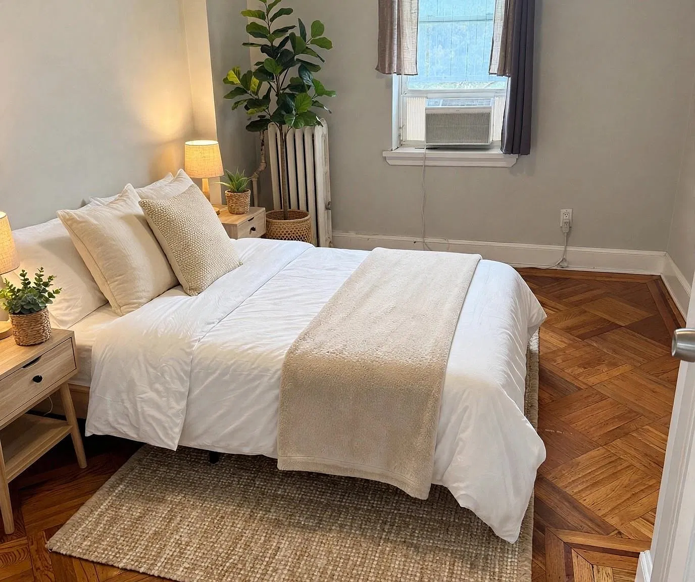 1 bed, 1.0 bath, $1,950 — Photo 2