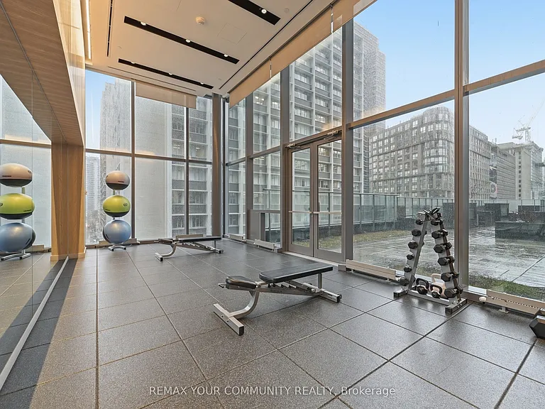 7 N Grenville St #4607 — Photo 19