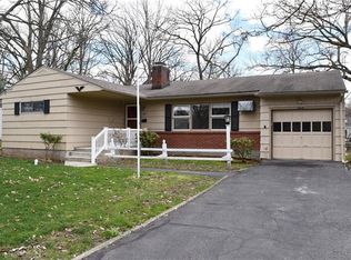20 Rose Hill Park, Cornwall, NY 12518
