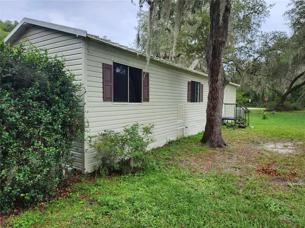 848 County Road 484a, Lake Panasoffkee, FL 33538