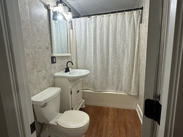 176 Bristol St #2 — Photo 21