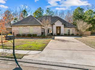 127 Hampton Pl, Madison, MS 39110