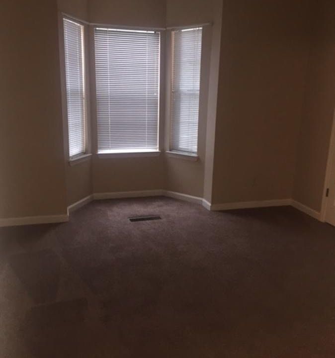 2nd image of 401 Forrest Ave