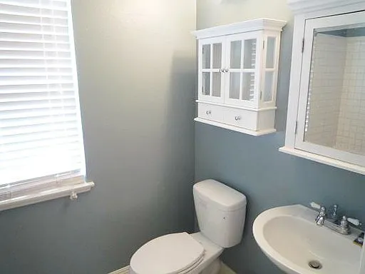 23890 Bennington Dr — Photo 6
