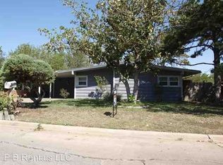 703 NW Mockingbird Rd, Lawton, OK 73507