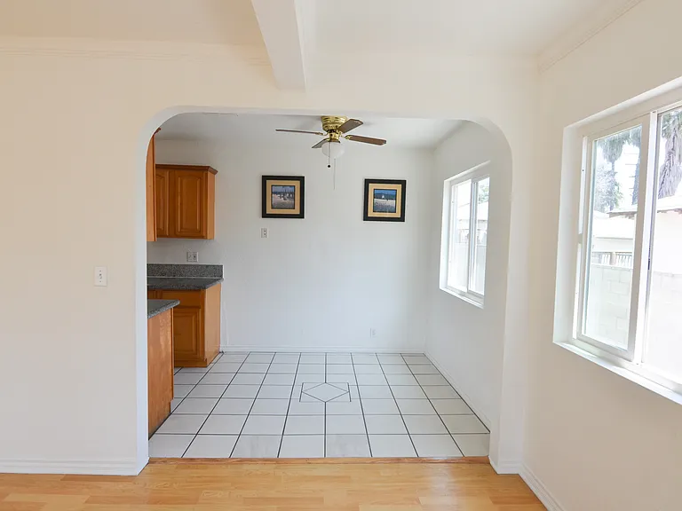 10906 Columbus Ave #1 — Photo 4