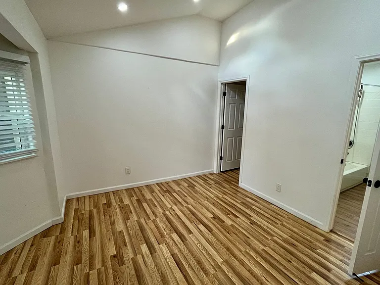 Upcoming 2 Bed/1 Bath With Bonus Room Loft — Photo 6