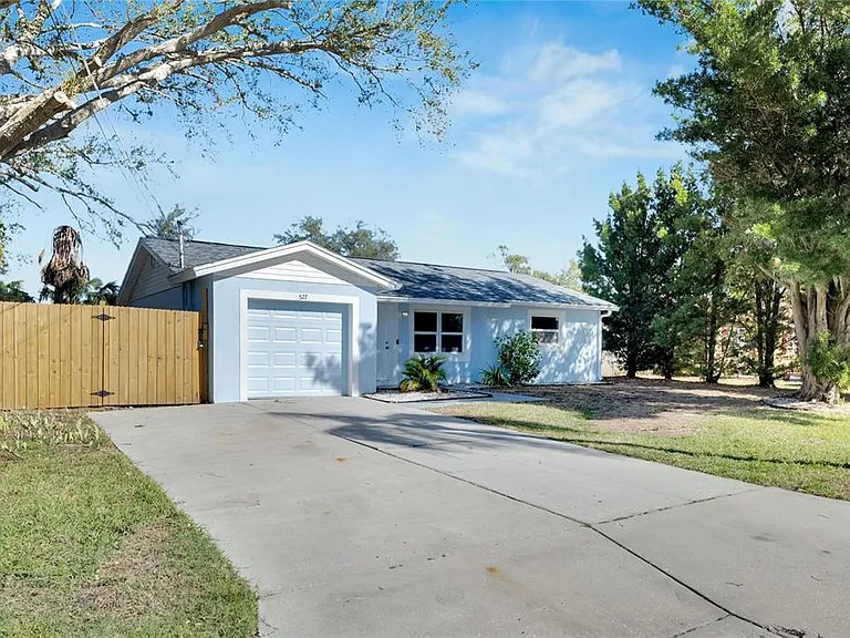527 Fox Run Trl — Photo 8